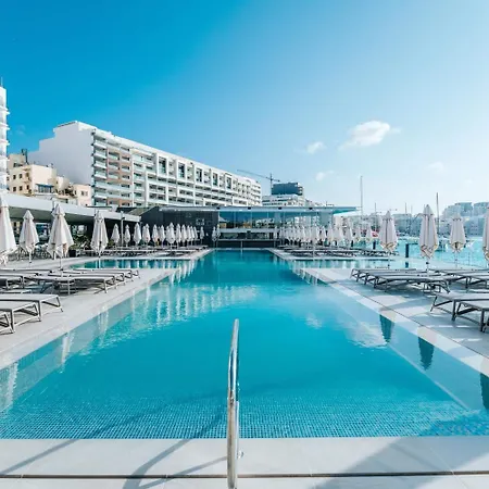 Urban By Neu Collective 3*