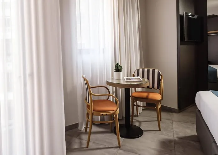 Urban By Neu Collective Hotel