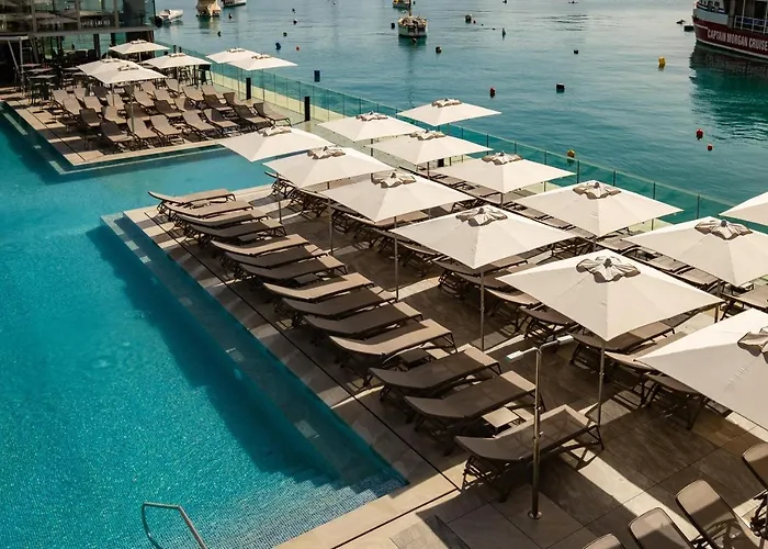 Отель Urban By Neu Collective 3*