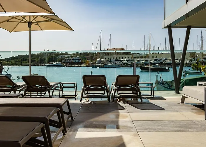 Urban By Neu Collective Hotel Gzira